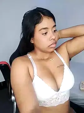 Snapshot of Fanny_Klean chatting on 01.03.25 Fanny Klean online show from 01.03.25