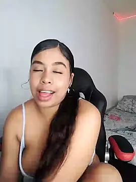 Snapshot of Fanny_Klean chatting on 03.20.25 Fanny Klean online show from 03.20.25