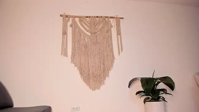 molly cams8 online show from 01.16.25