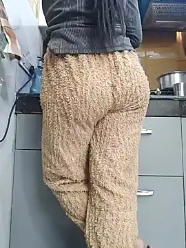 Manpreet kaur21 online show from 01.13.25