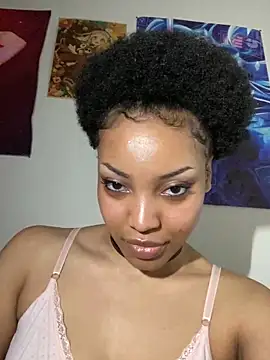 KimiAqua online show from 12.14.24