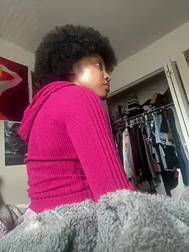 KimiAqua online show from 03.09.25