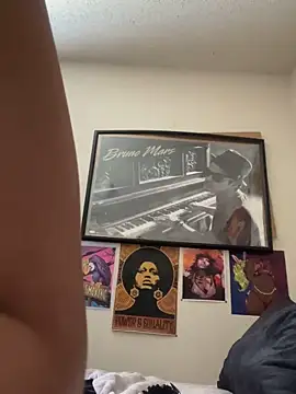 KimiAqua online show from 03.19.25