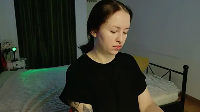VioletCatt online show from 06.09.26