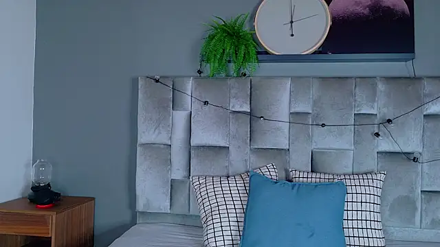 AmyPalmmer online show from 01.07.26