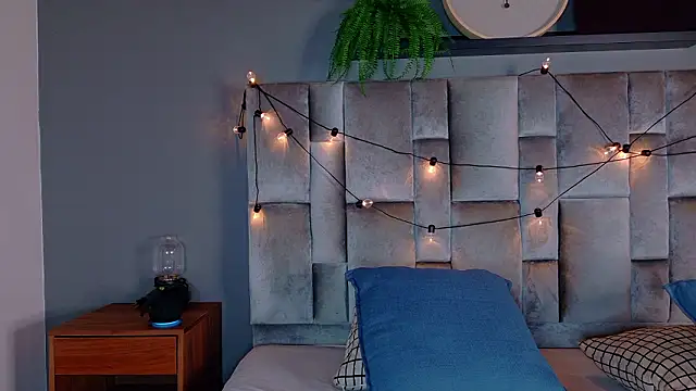 AmyPalmmer online show from 03.04.26