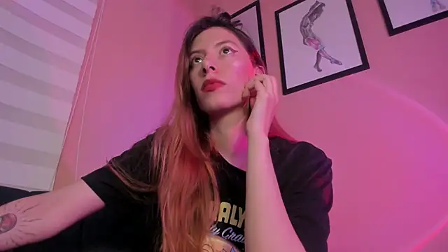 Snapshot of SensualJane2 chatting on 06.07.26 SensualJane2 online show from 06.07.26