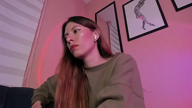 Snapshot of SensualJane2 chatting on 06.19.26 SensualJane2 online show from 06.19.26