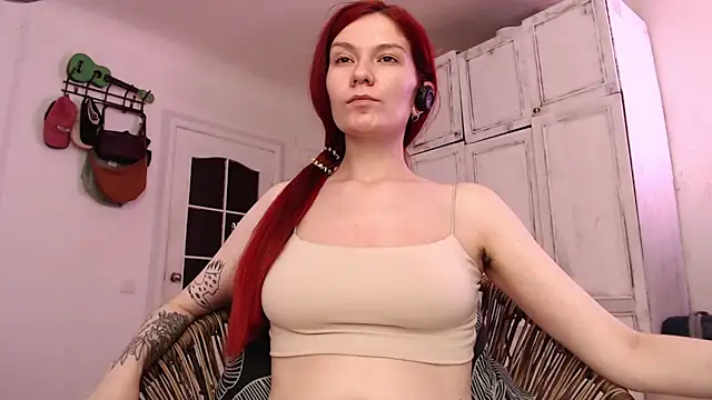 Snapshot of Mayrumey chatting on 02.24.25 Mayrumey online show from 02.24.25