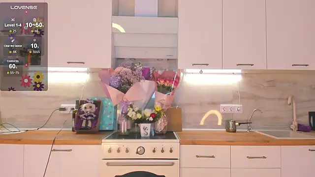 Hannah Carr online show from 12.22.24