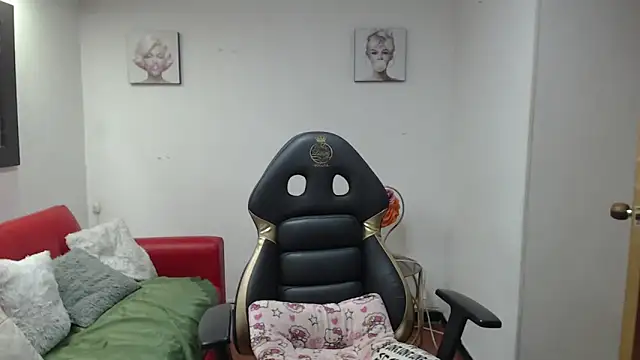 enderlis online show from 04.02.26