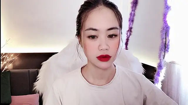 Snapshot of witch-39 chatting on 02.21.25 witch-39 online show from 02.21.25