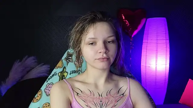 LitaBrom online show from 02.14.25