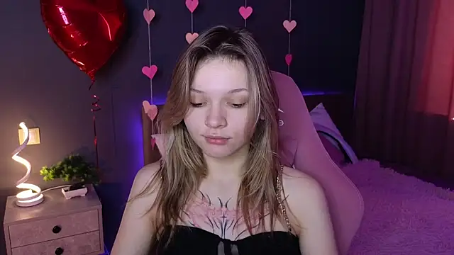 LitaBrom online show from 02.18.25