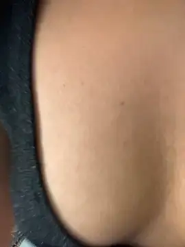 Snapshot of Pinkhotbaby chatting on 10.21.25 Pinkhotbaby online show from 10.21.25