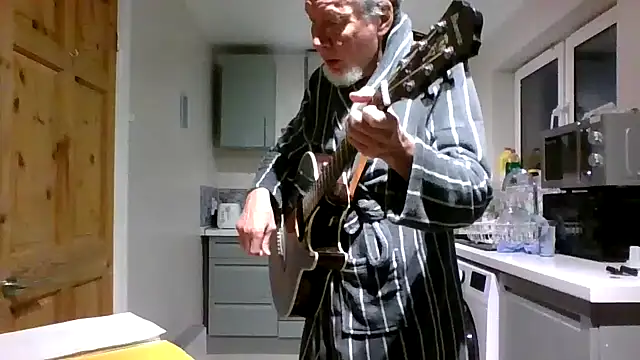 Snapshot of jimmybenido chatting on 02.04.26 jimmybenido online show from 02.04.26