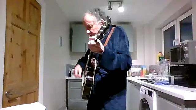 Snapshot of jimmybenido chatting on 02.05.26 jimmybenido online show from 02.05.26