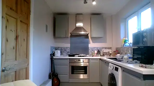 Snapshot of jimmybenido chatting on 03.03.26 jimmybenido online show from 03.03.26