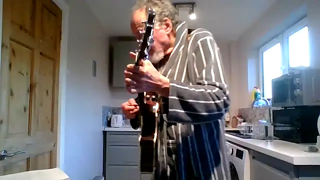 Snapshot of jimmybenido chatting on 03.04.26 jimmybenido online show from 03.04.26