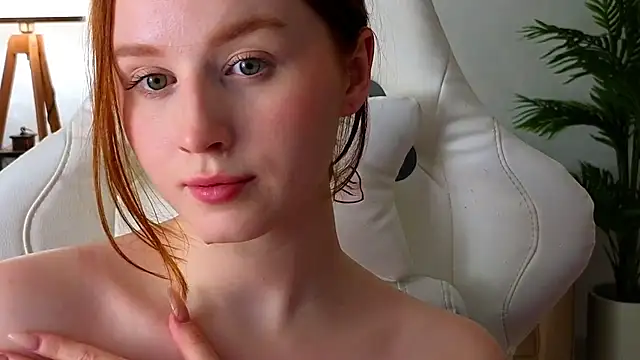 Snapshot of Meow_babe chatting on 01.23.25 Meow babe online show from 01.23.25