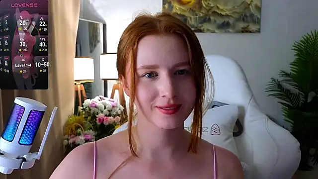 Snapshot of Meow_babe chatting on 03.14.25 Meow babe online show from 03.14.25