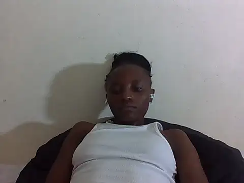 SexyNeedle22 online show from 09.16.25