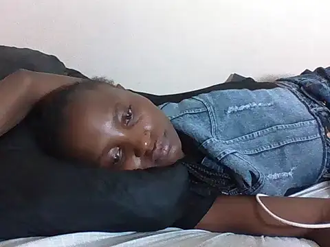 SexyNeedle22 online show from 10.03.25