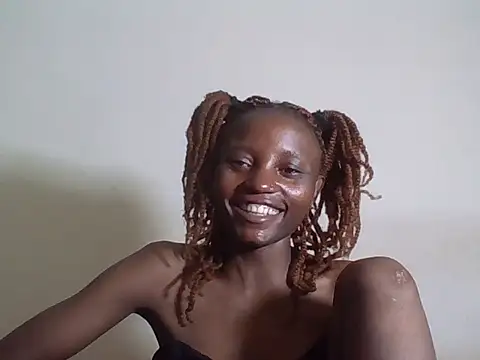 SexyNeedle22 online show from 05.21.26