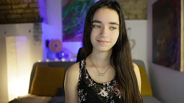 Gia Paige18 online show from 12.17.24