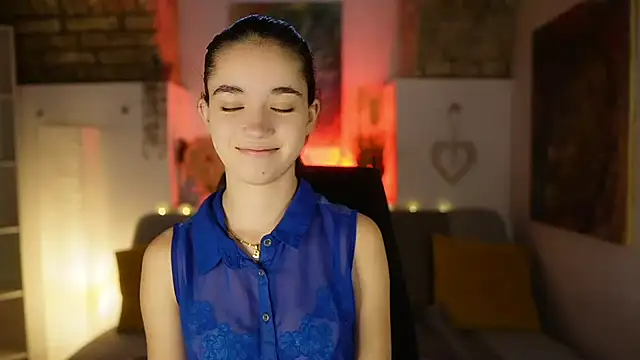 Gia Paige18 online show from 02.01.25