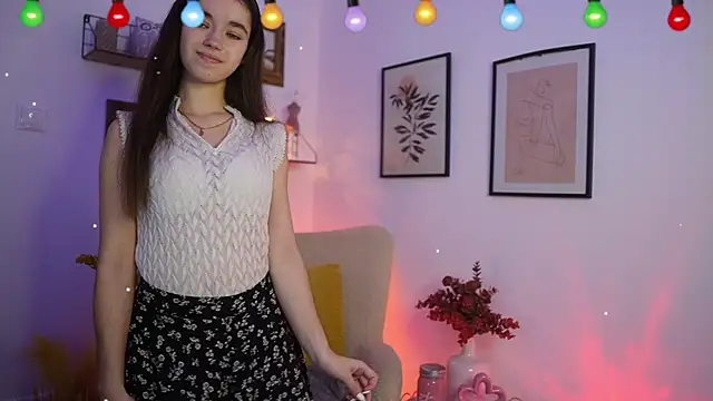 Gia Paige18 online show from 12.15.25