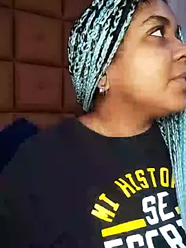 ELLA KELLY online show from 02.07.25