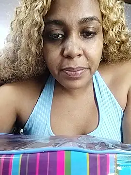 ELLA KELLY online show from 01.10.26