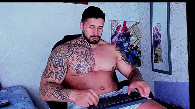 Cristian Walker online show from 11.18.25