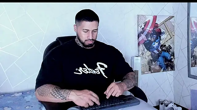 Cristian Walker online show from 12.19.25