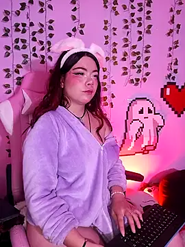 Erza escarleth online show from 02.23.25