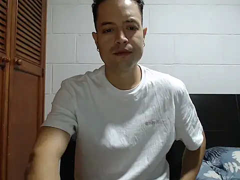 Snapshot of dimitriquiet05 chatting on 02.27.26 dimitriquiet05 online show from 02.27.26