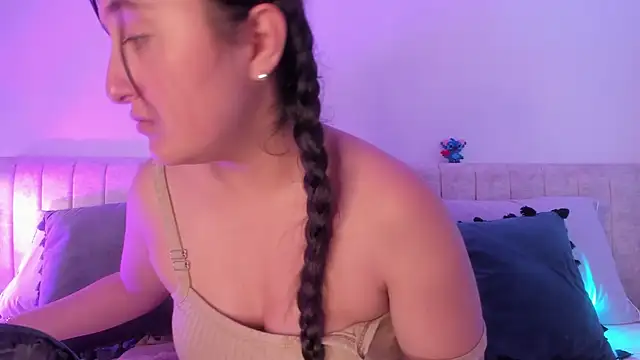 Kathia Morelli online show from 02.14.25