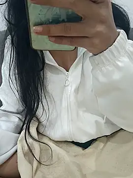 Angel Anamika online show from 11.04.25