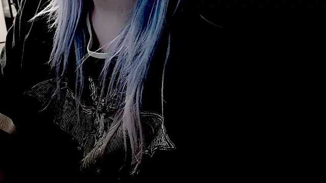 Snapshot of doomednympho chatting on 12.31.24 doomednympho online show from 12.31.24