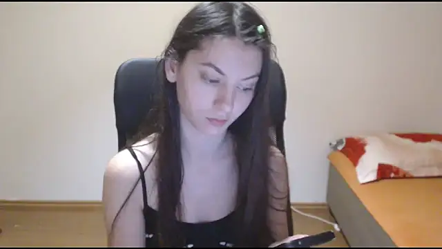 Snapshot of CuteJollie4U chatting on 12.11.24 CuteJollie4U online show from 12.11.24