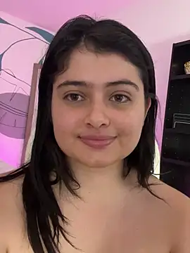 Stephania 18 online show from 02.01.25