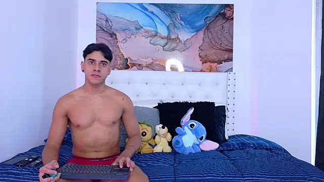 Mackenzzie 777  online show from 12.03.25