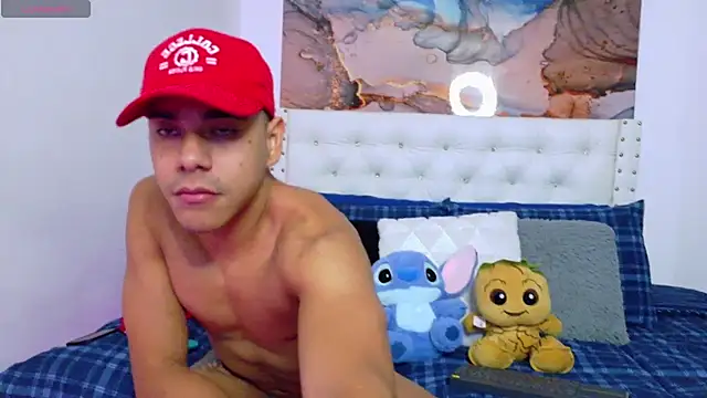 Mackenzzie 777  online show from 12.18.25