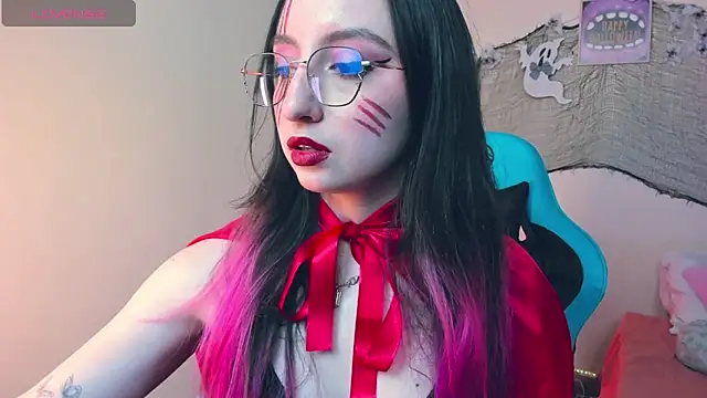 Julieta cott online show from 11.01.25