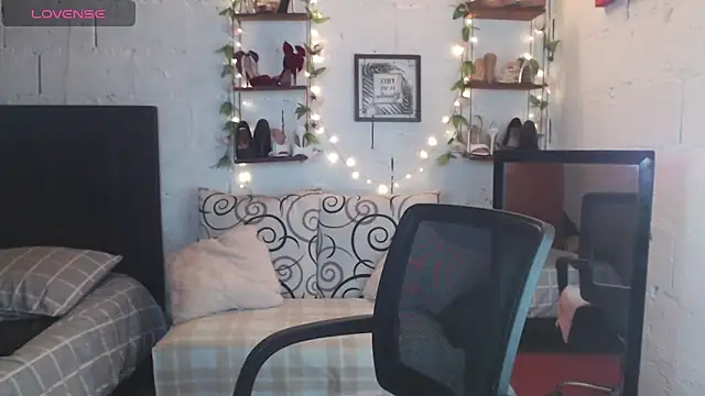 missrosario stepmoan online show from 04.24.26