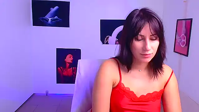 Snapshot of Loren_Moa chatting on 01.17.25 Loren Moa online show from 01.17.25