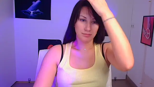 Snapshot of Loren_Moa chatting on 01.24.25 Loren Moa online show from 01.24.25