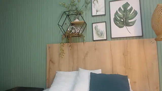 george jonnes online show from 10.21.25