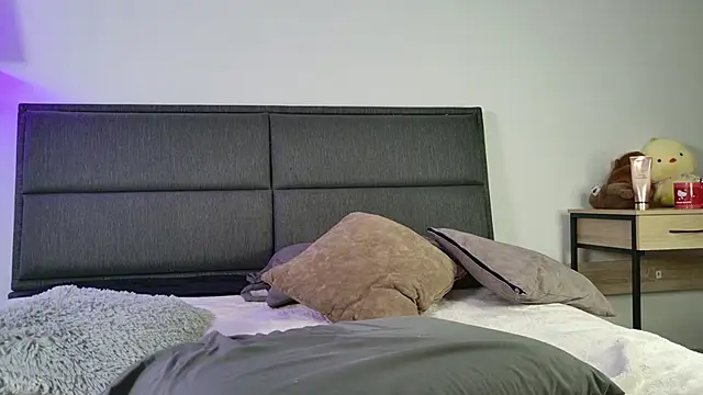 lady ni  online show from 01.05.26